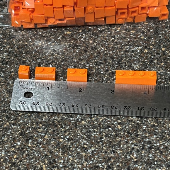 PRE OWNED LEGO PARTS - BRIGHT ORANGE BRICK 1 x 1 - No 3005 QTY 349 - Picture 4 of 6